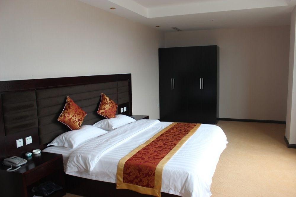 Splendid Oriental Business Hotel Tianjin Bagian luar foto