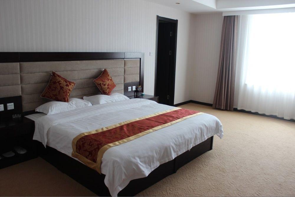 Splendid Oriental Business Hotel Tianjin Bagian luar foto