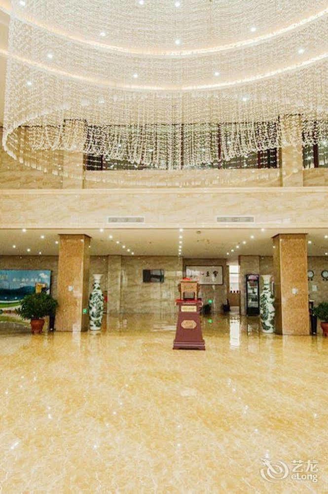 Splendid Oriental Business Hotel Tianjin Bagian luar foto