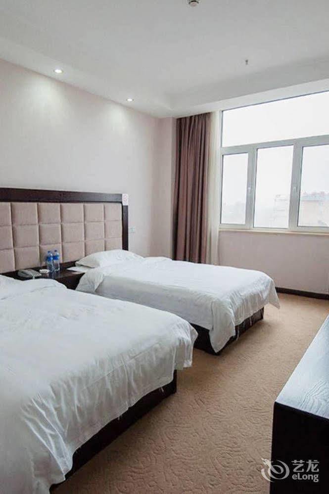 Splendid Oriental Business Hotel Tianjin Bagian luar foto
