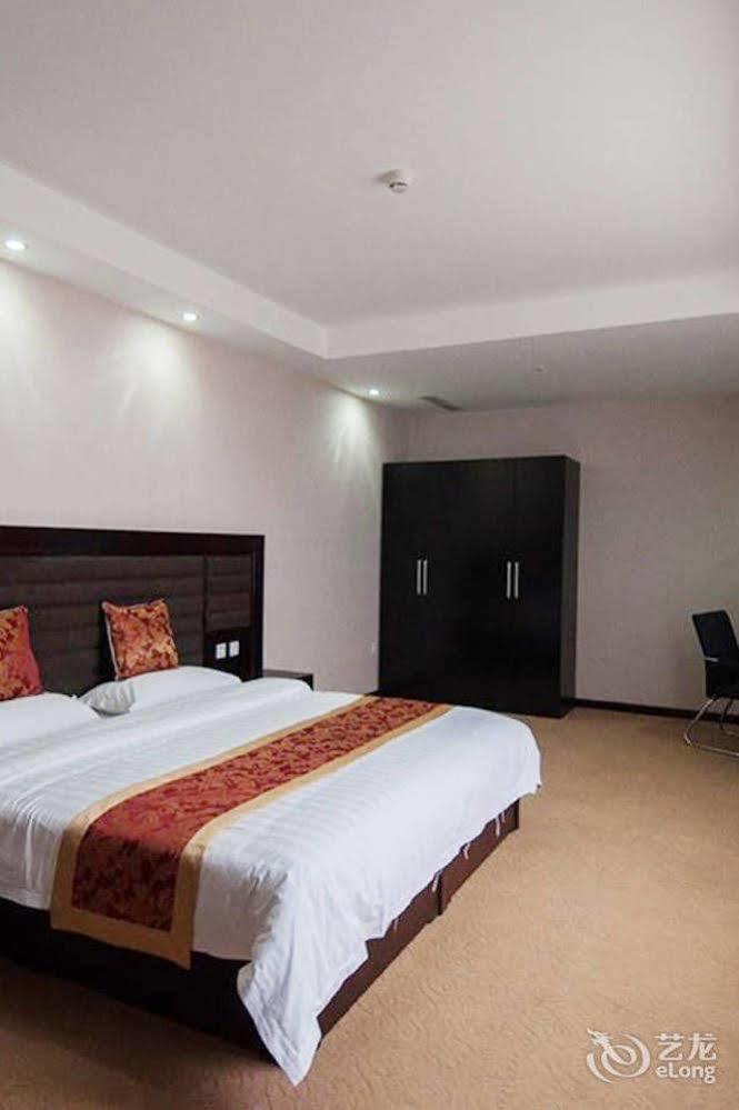Splendid Oriental Business Hotel Tianjin Bagian luar foto