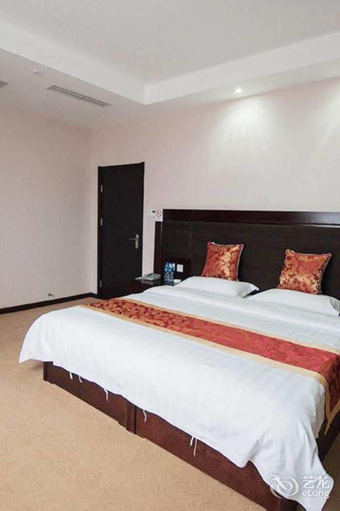 Splendid Oriental Business Hotel Tianjin Bagian luar foto