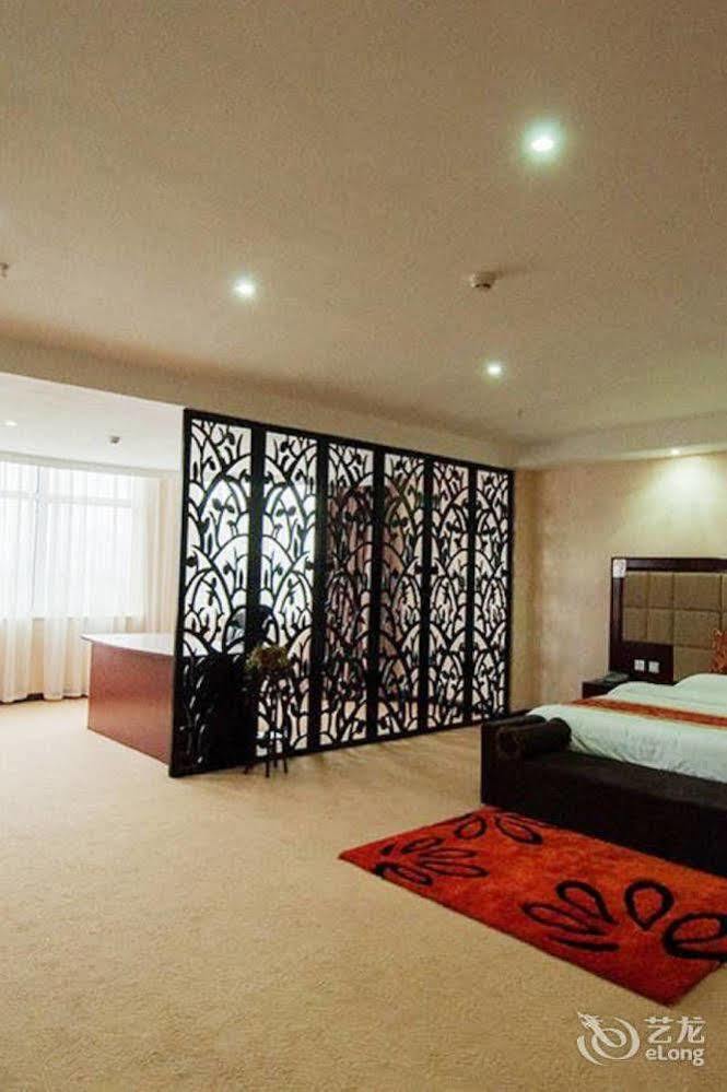 Splendid Oriental Business Hotel Tianjin Bagian luar foto